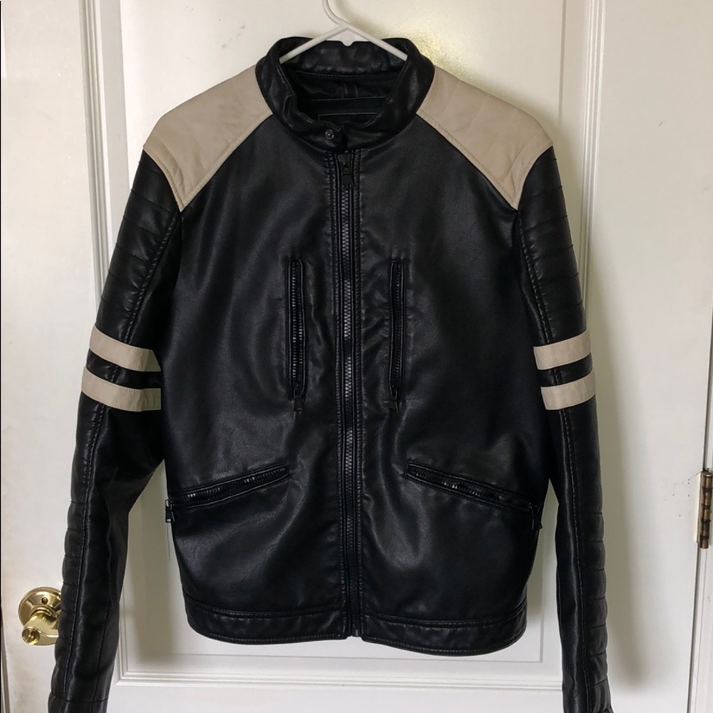 Used express jacket size small